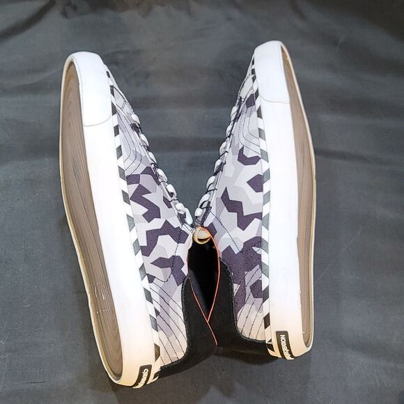 BRAND NEW CREATIVE HELIOS GEOMETRIC CAMOUFLAGE PRINT CANVAS SNEAKER - Picture 10 of 14